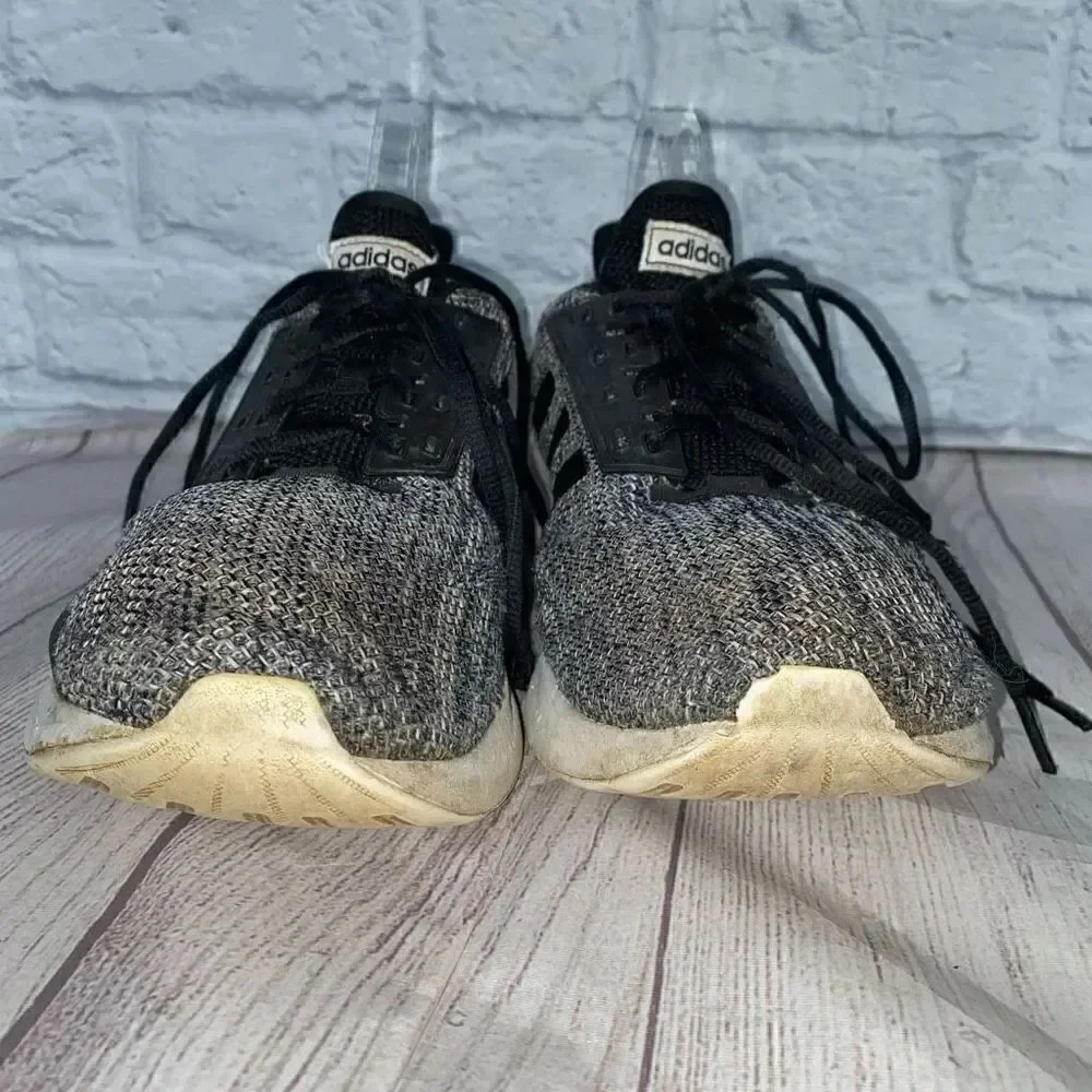 Adidas men 13 running shoe black and white